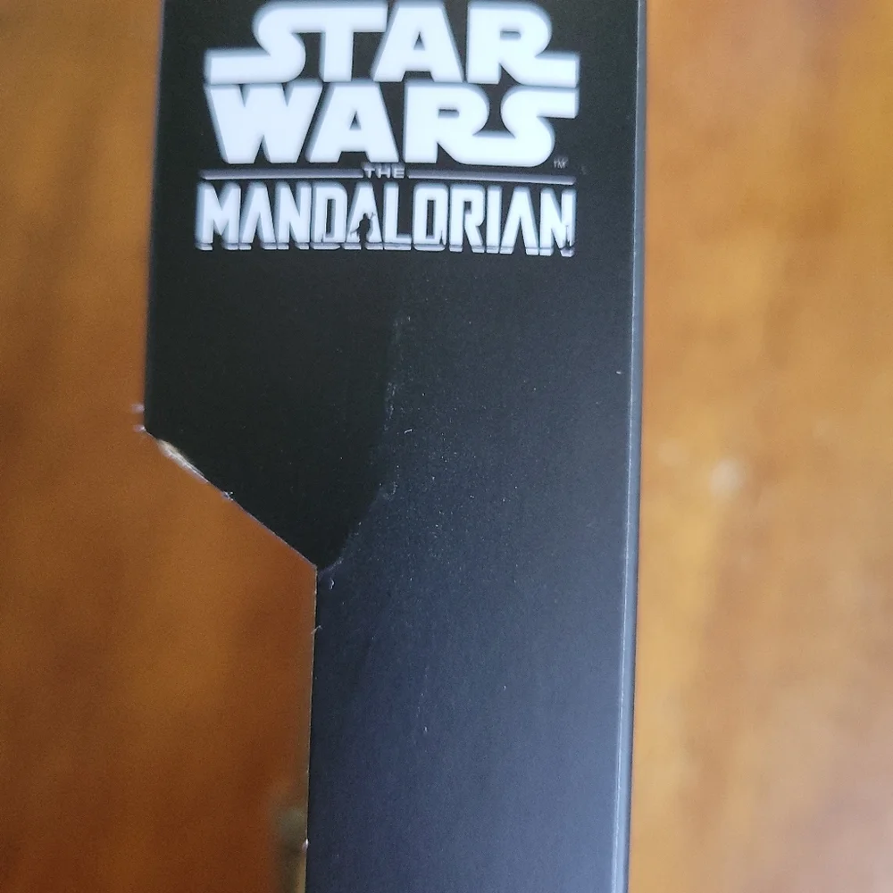 Star Wars Mandalorian Wireless Charge Pad, NEW